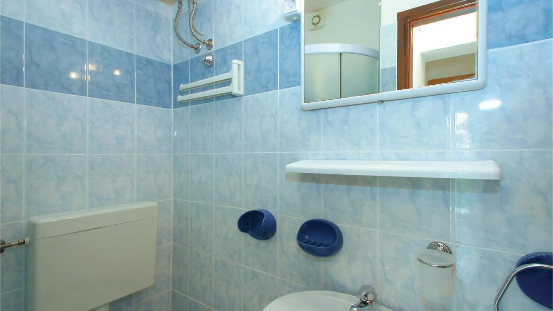 Nice Apartment In Jadranovo With Wifi