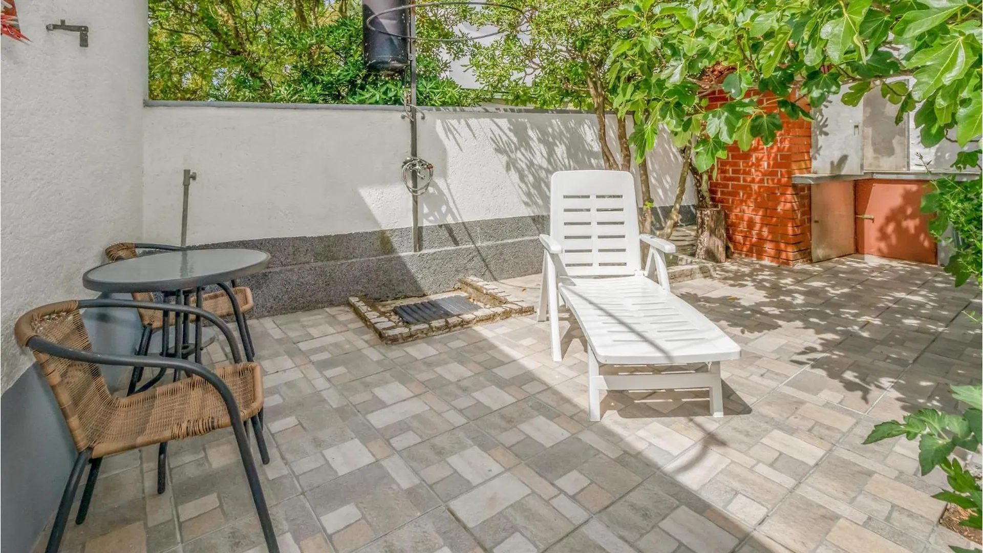 Nice Apartment In Jadranovo With Wifi